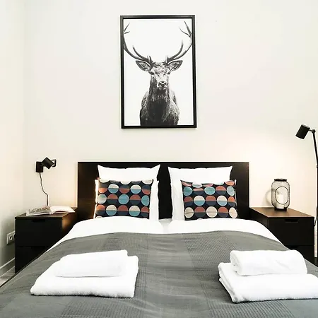Appartement Ultra And Stylish With Ac *