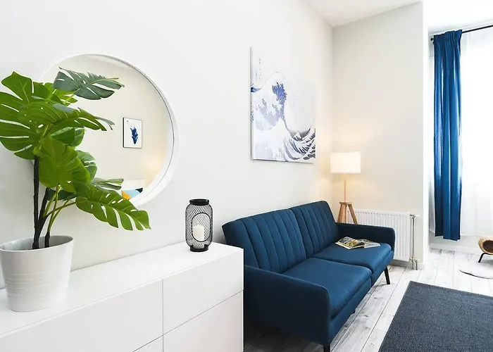 Apartment Ultra And Stylish With Ac